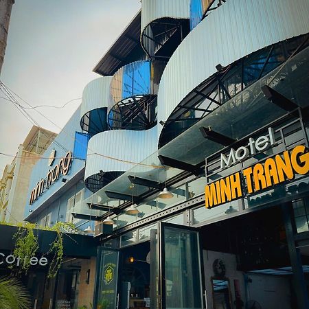 Minh Trang Motel Chau Doc Buitenkant foto