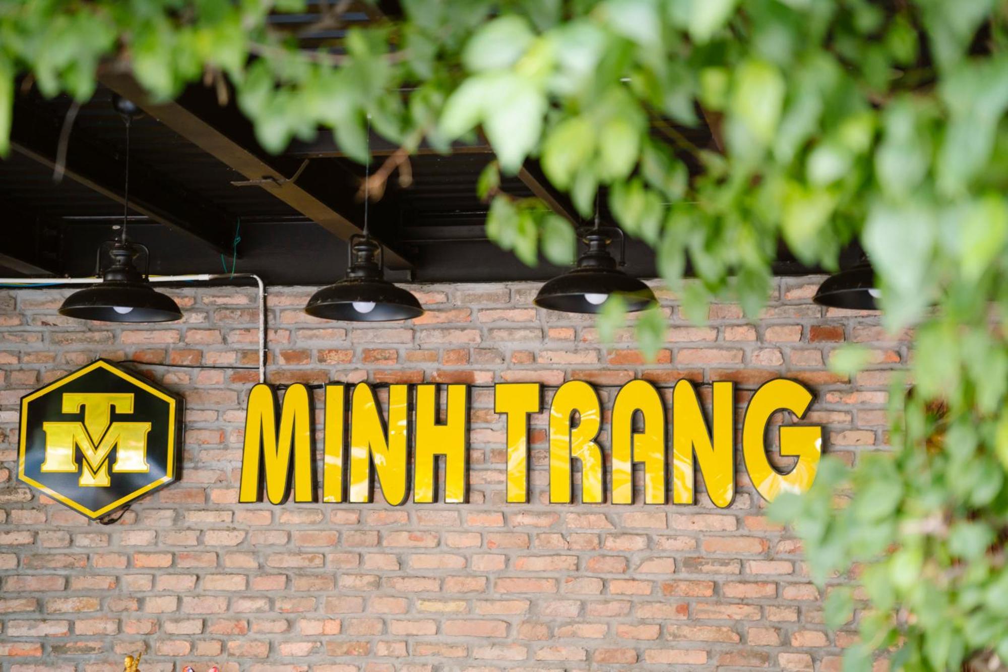 Minh Trang Motel Chau Doc Buitenkant foto